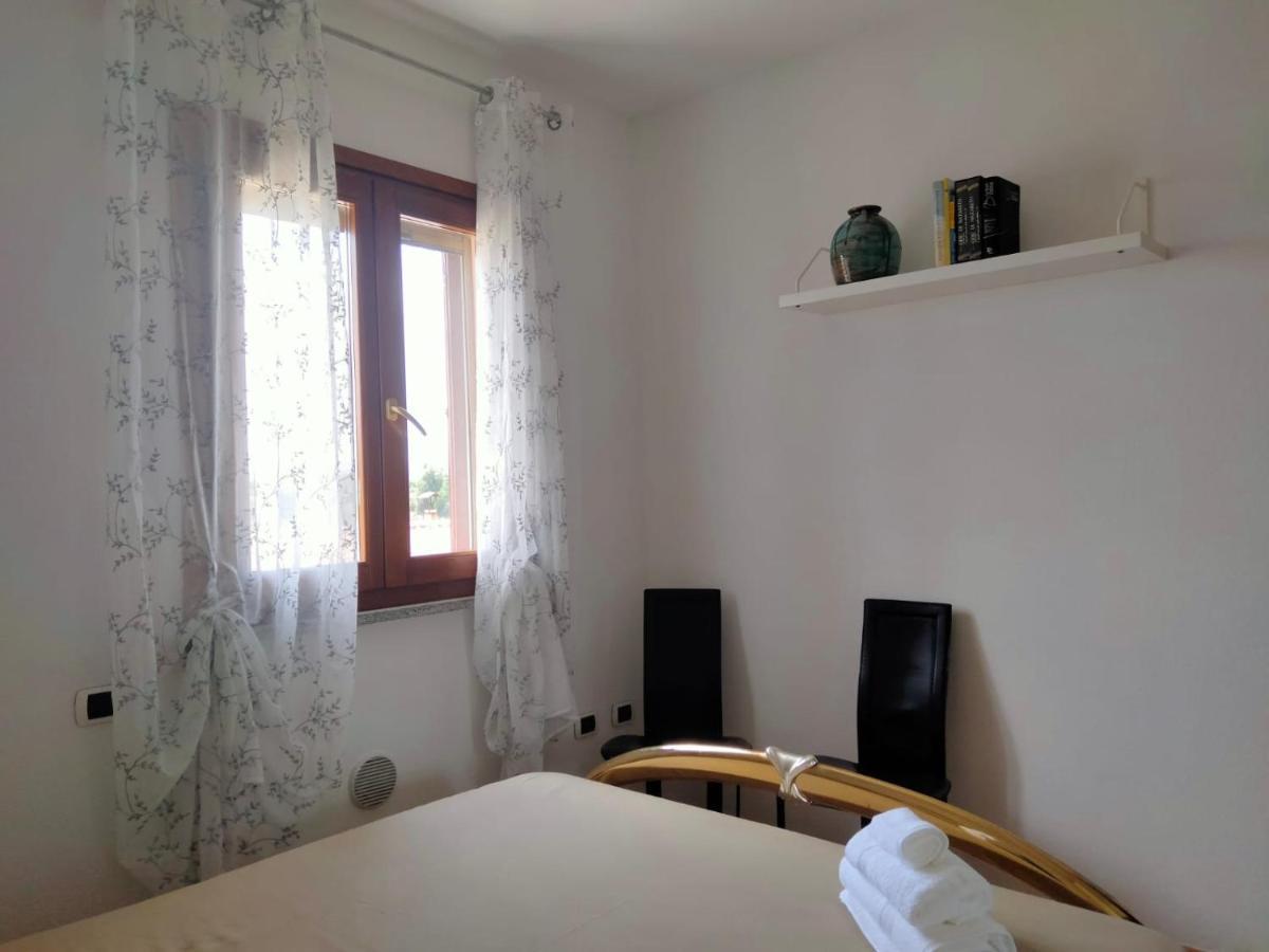 Bed and Breakfast La Casa Dei Fenicotteri Ольбия Экстерьер фото