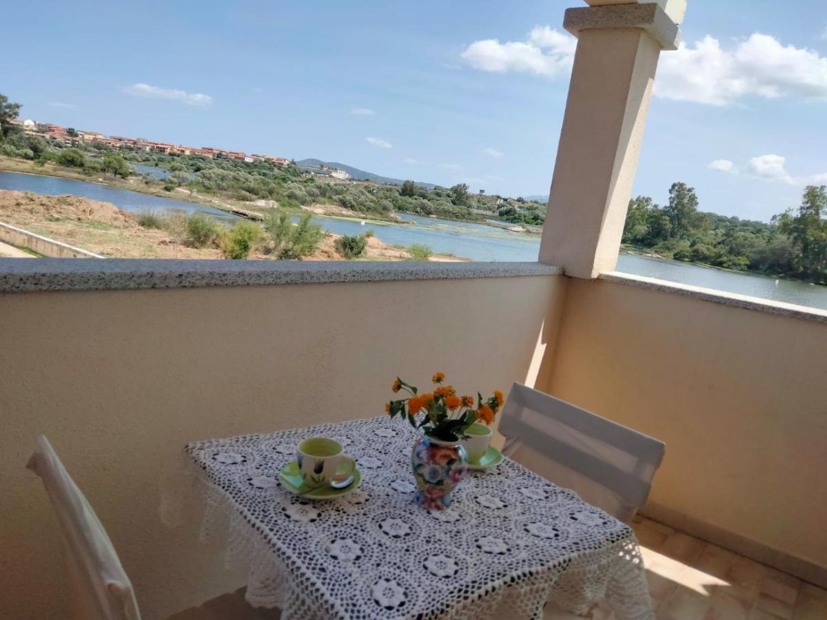Bed and Breakfast La Casa Dei Fenicotteri Ольбия Экстерьер фото